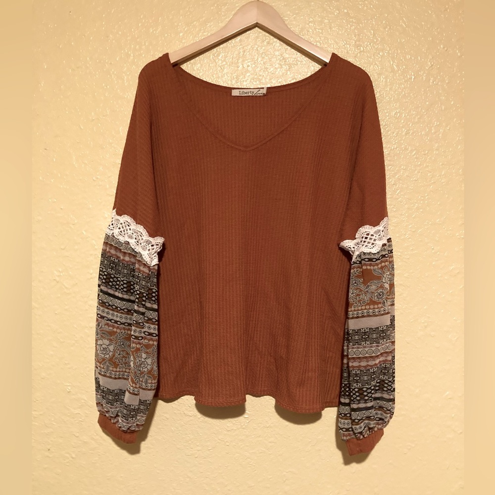 Liberty Love Rusty Cinnamon Color With Bubble Sleeve Top Size 3XL